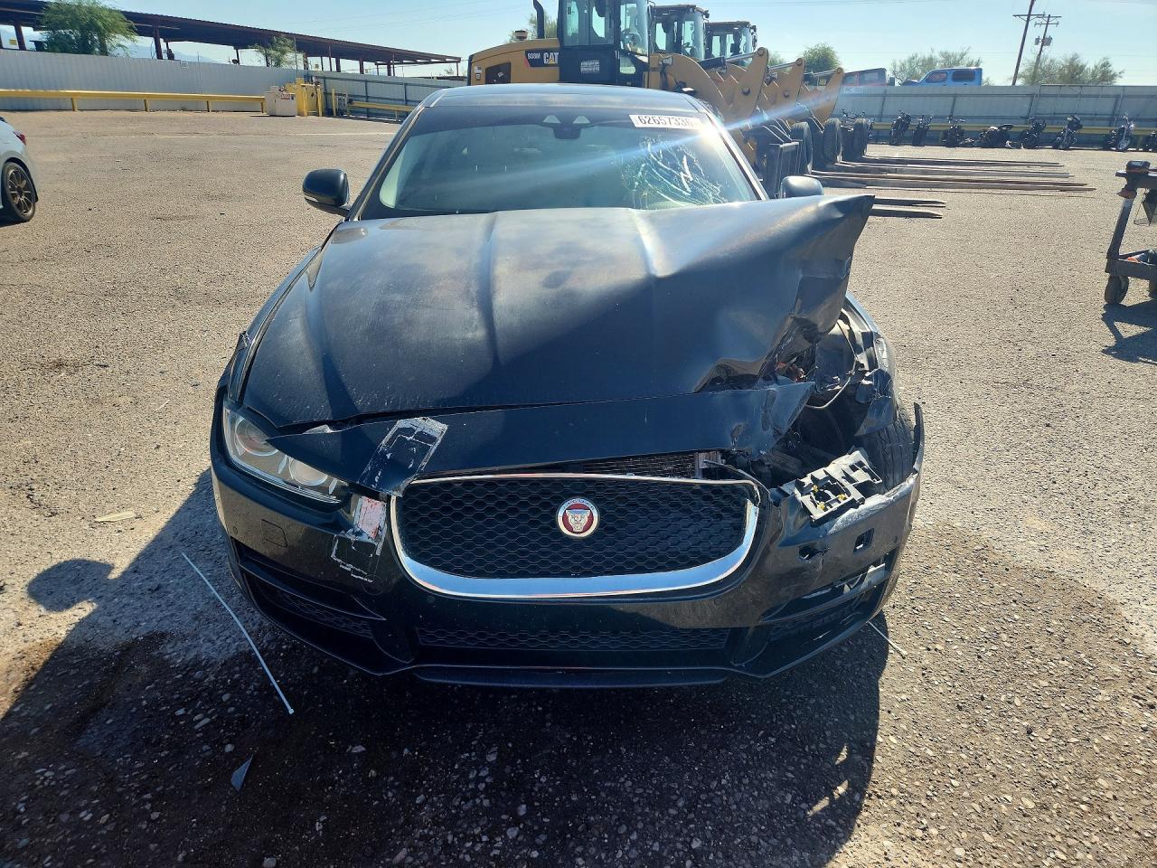 SAJAE4FX8JCP25638 · 2018 JAGUAR XE · 5/12