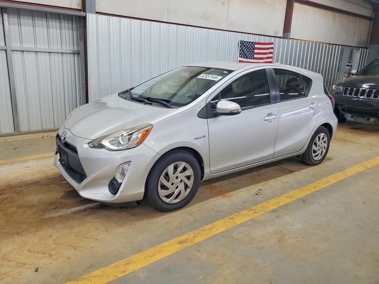 JTDKDTB39F1111767 · 2015 TOYOTA PRIUS C