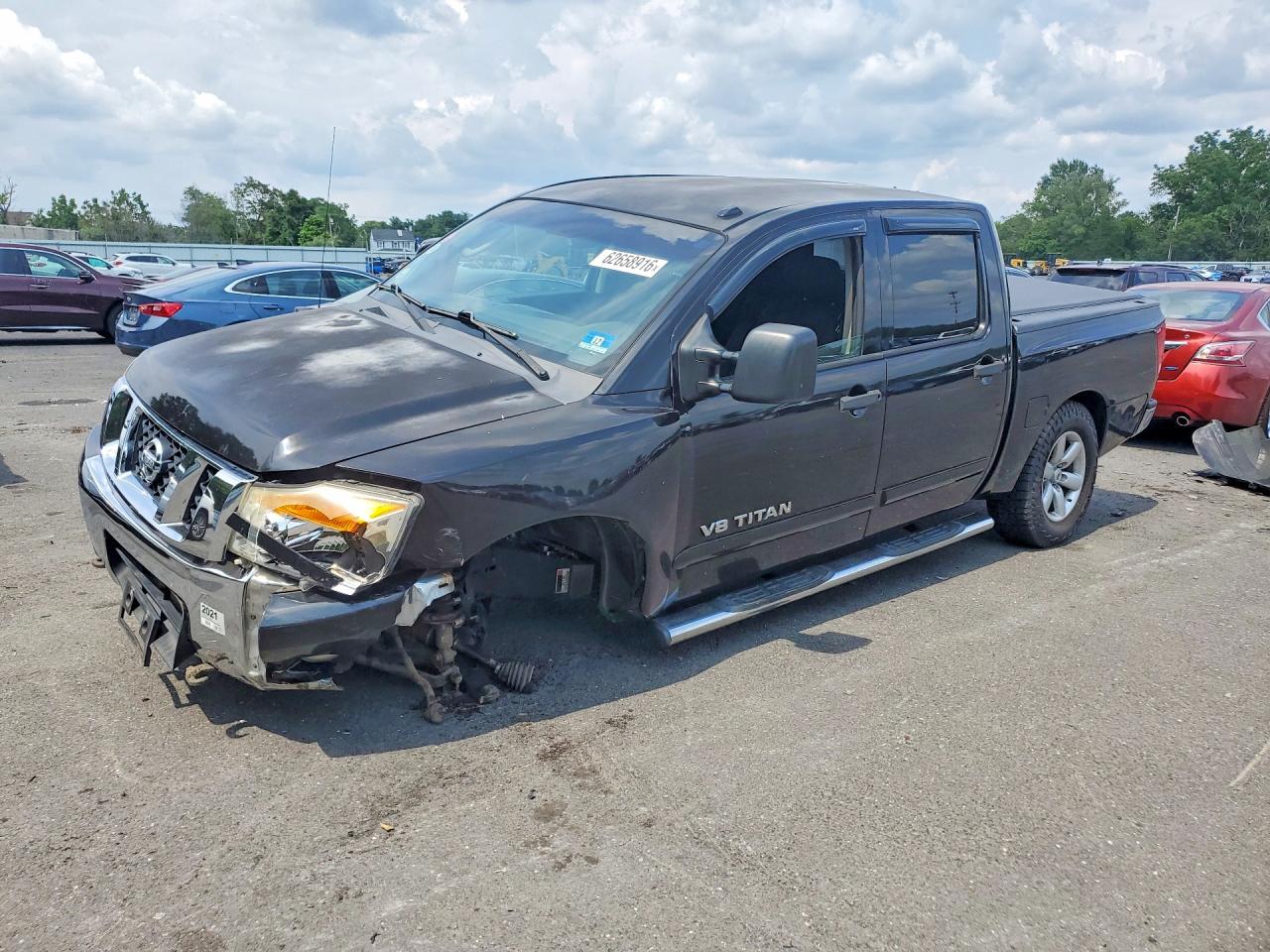 1N6AA0EC4BN303158 · 2011 NISSAN TITAN