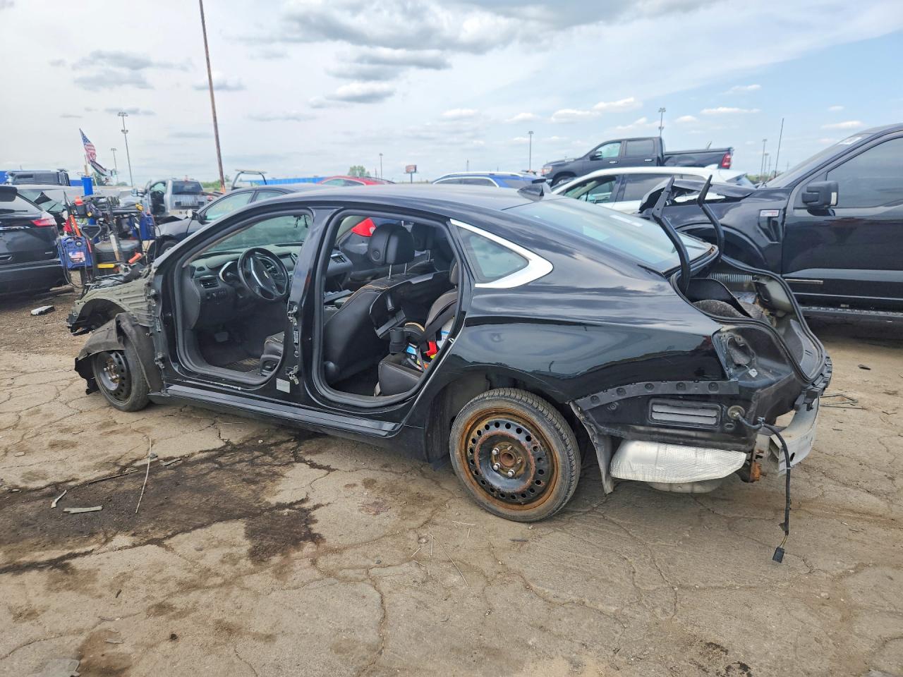 2G1125S37E9225492 · 2014 CHEVROLET IMPALA · 2/12
