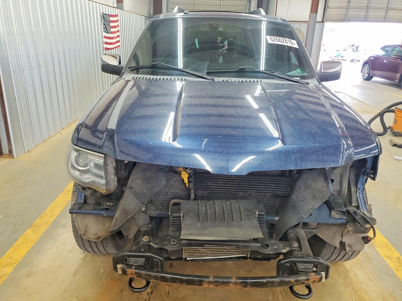 5LMJJ2JT7HEL09834 · 2017 LINCOLN NAVIGATOR · 5/12
