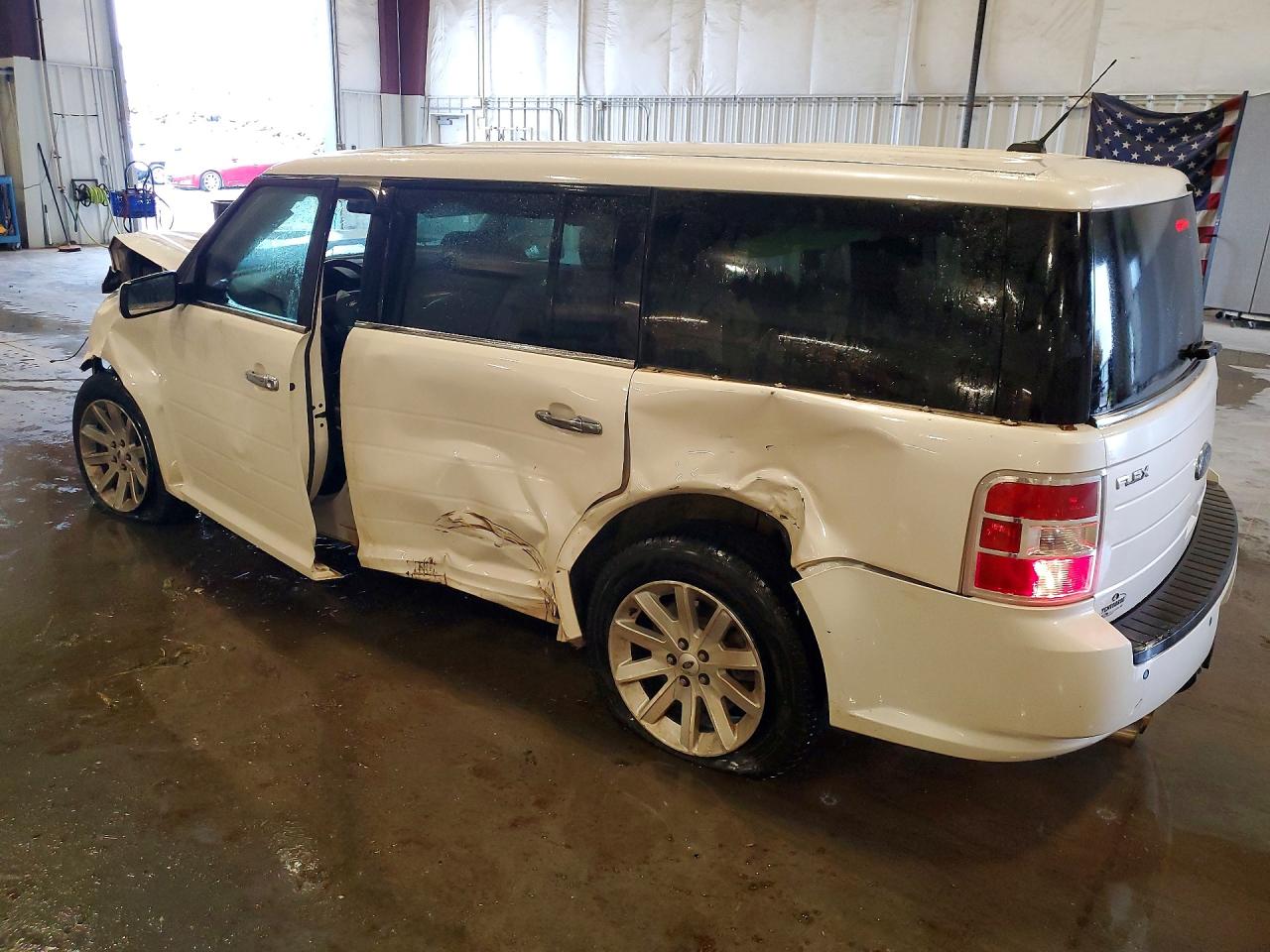 2FMHK6CC4CBD00452 · 2012 FORD FLEX · 2/14