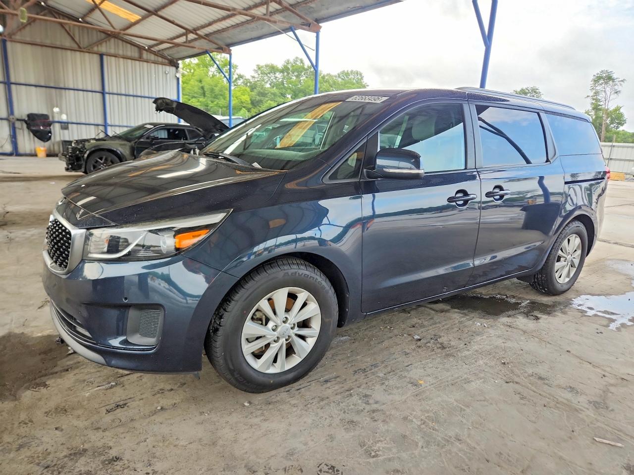 KNDMB5C10H6253972 · 2017 KIA SEDONA