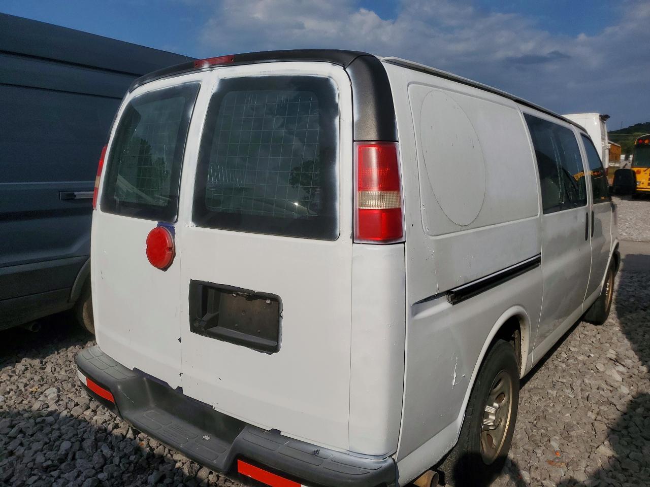 1GCSGAFX4E1153853 · 2014 CHEVROLET EXPRESS G1500 · 3/13