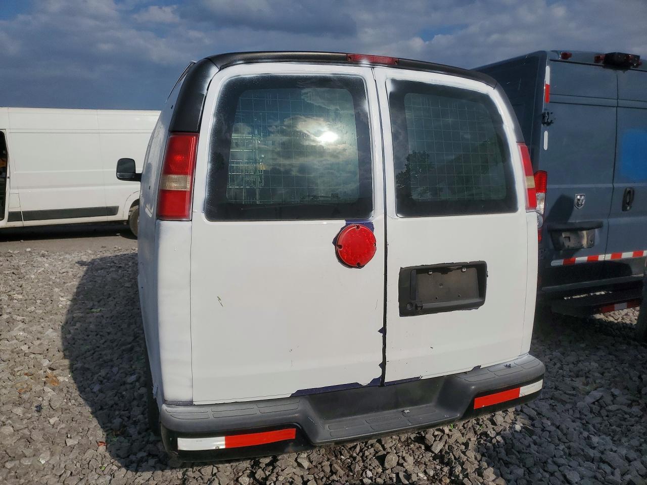 1GCSGAFX4E1153853 · 2014 CHEVROLET EXPRESS G1500 · 6/13
