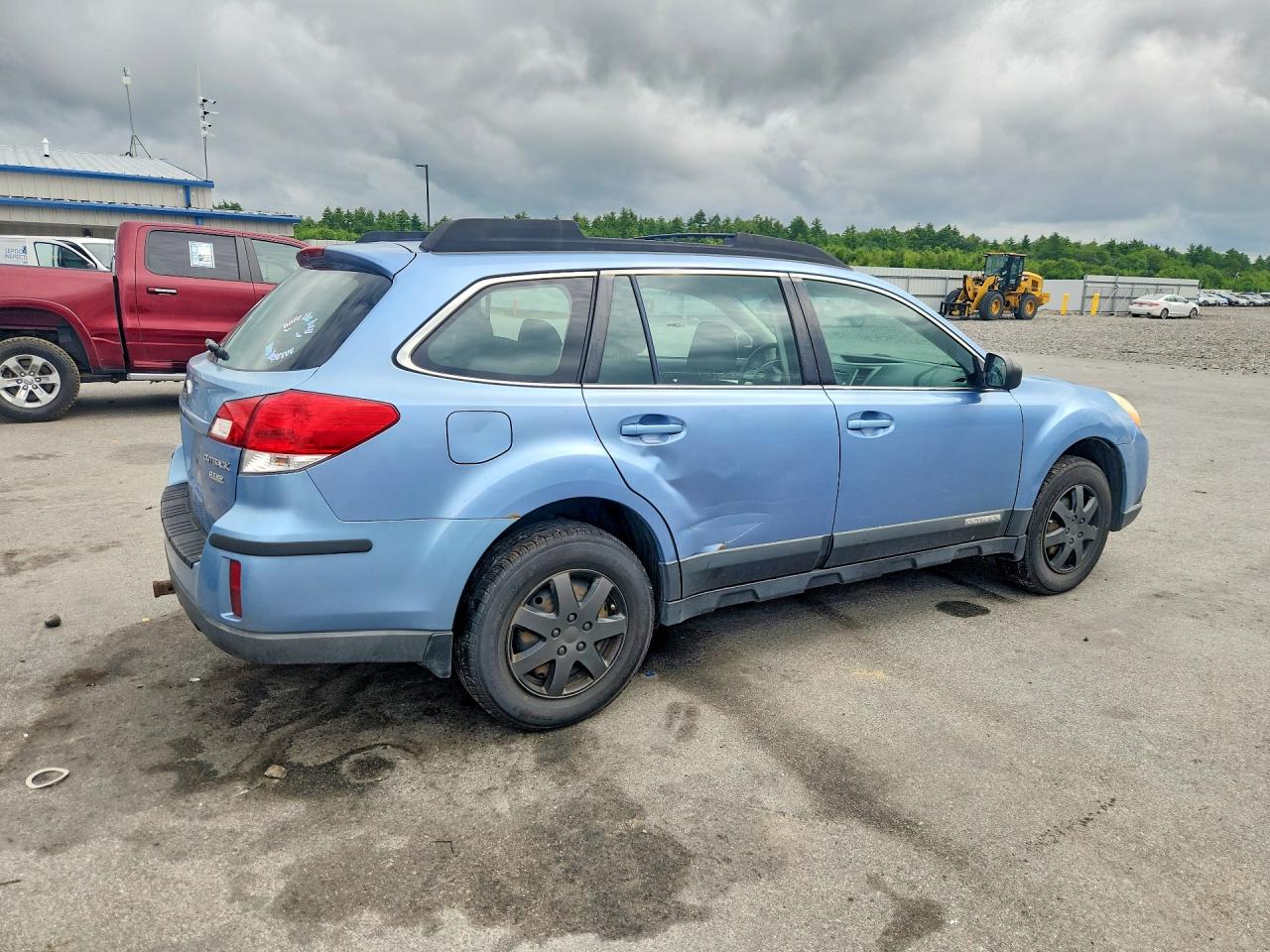 4S4BRBAC4B1375661 · 2011 SUBARU OUTBACK · 3/12