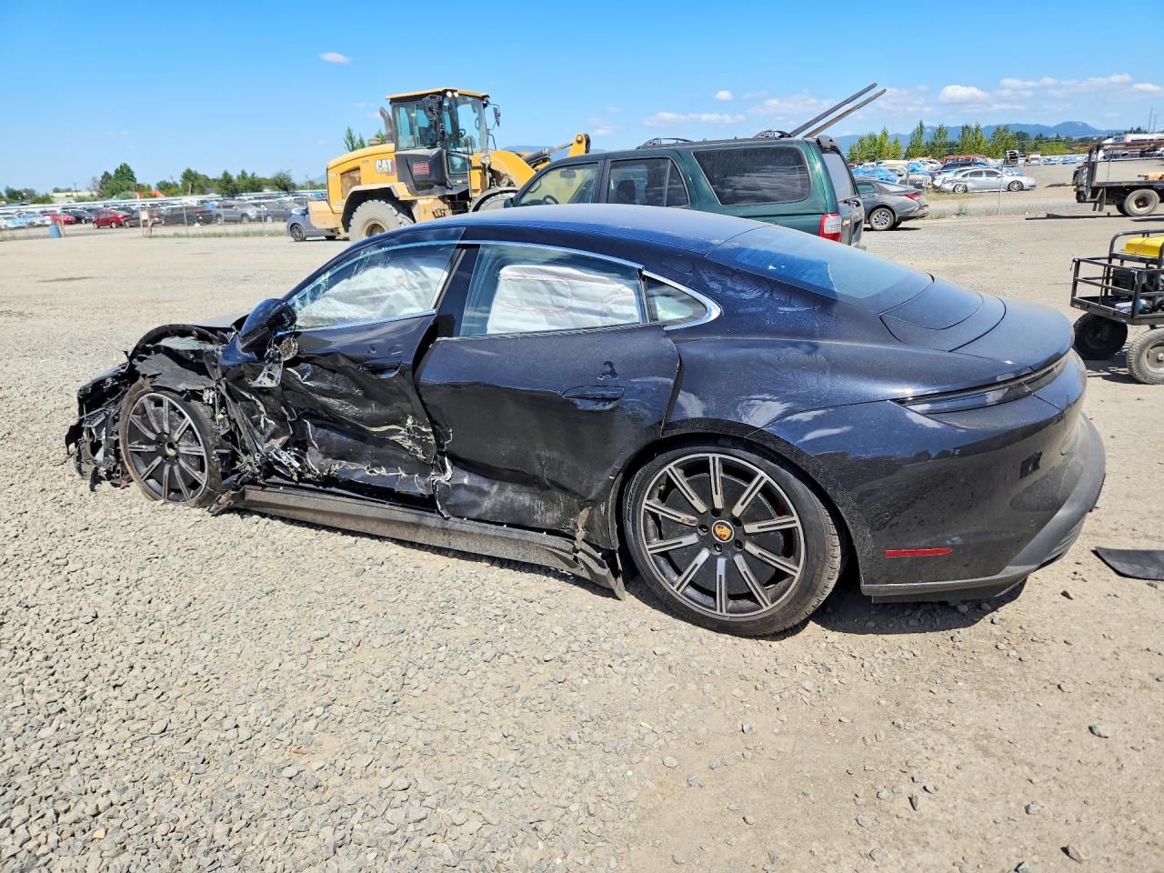 WP0AB2Y17LSA53457 · 2020 PORSCHE TAYCAN · 2/11
