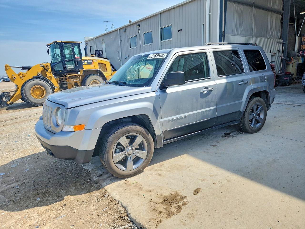 1C4NJPFA8FD209743 · 2015 JEEP PATRIOT