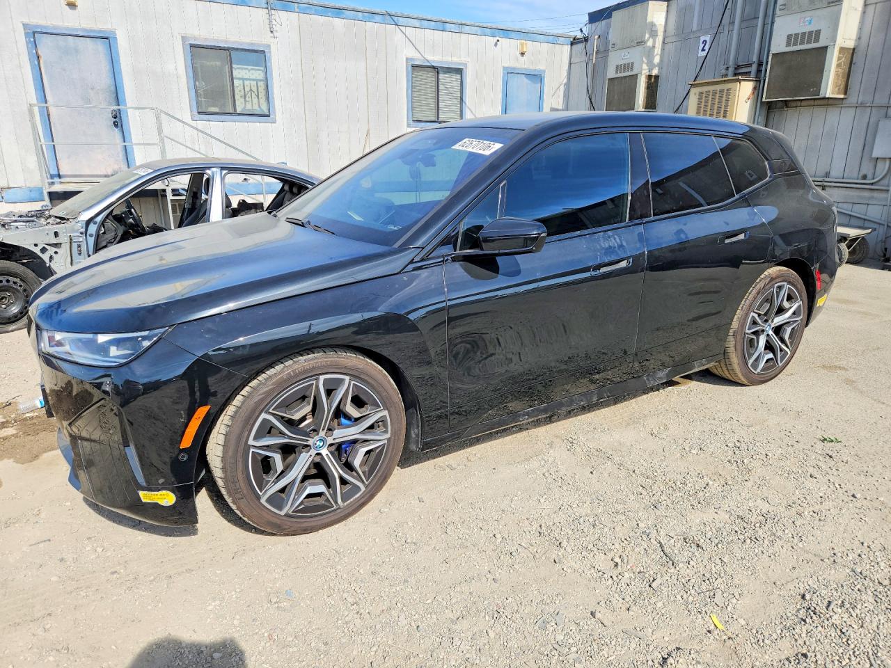 2023 BMW IX