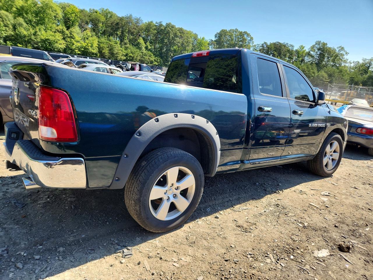 1D7RV1GT5BS527432 · 2011 DODGE RAM 1500 · 3/12