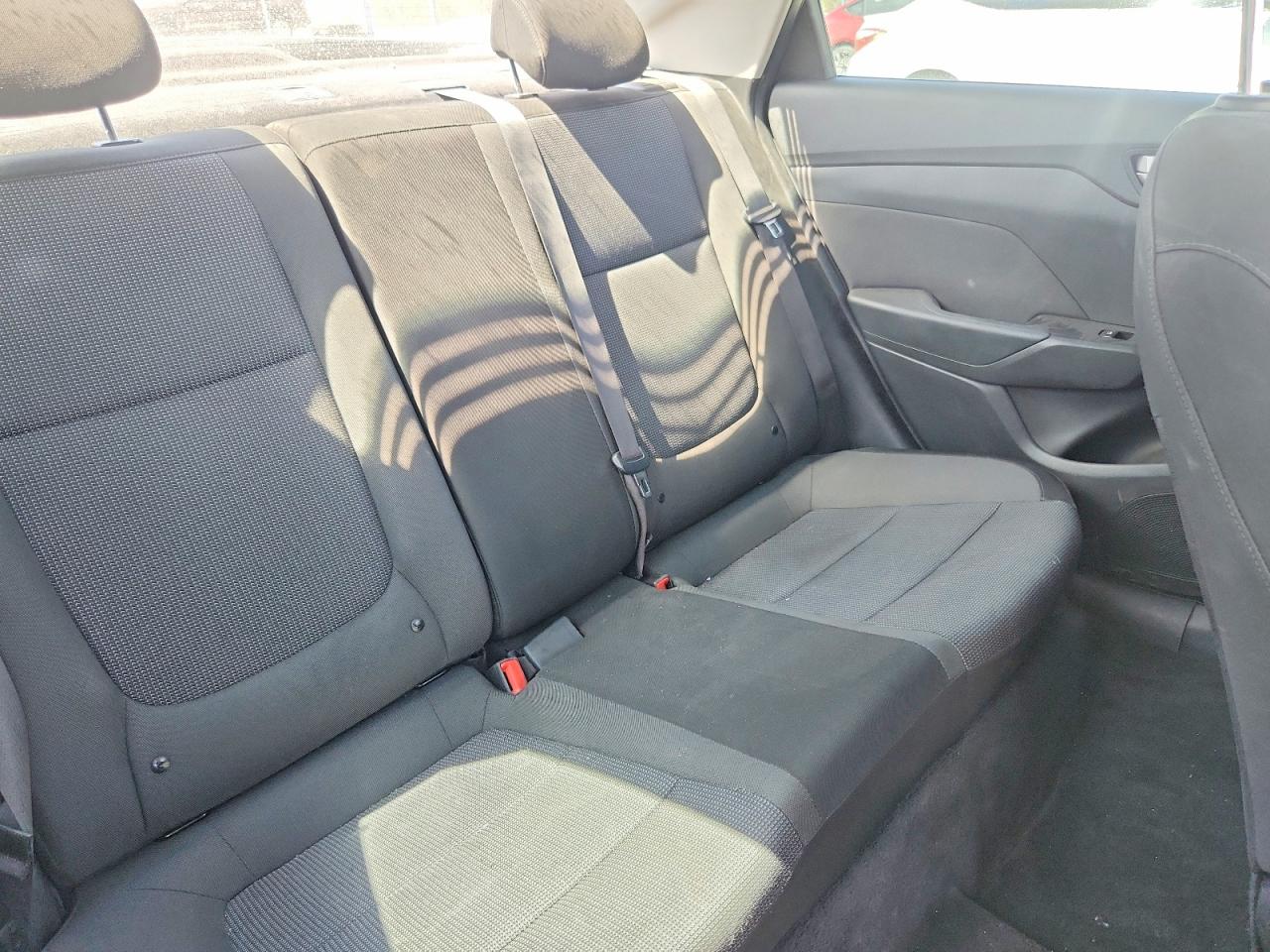 3KPC24A33KE054720 · 2019 HYUNDAI ACCENT · 10/12