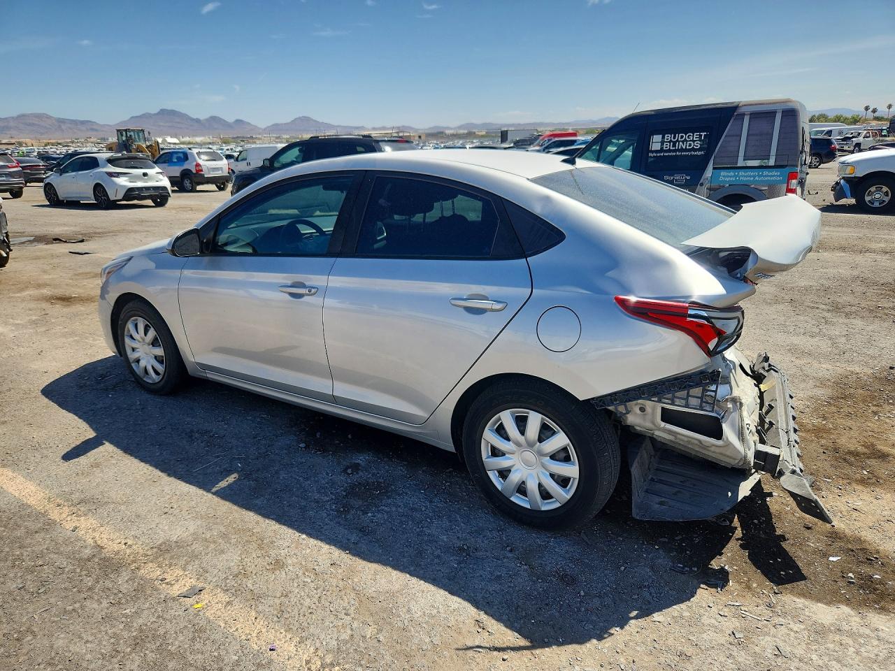 3KPC24A33KE054720 · 2019 HYUNDAI ACCENT · 2/12