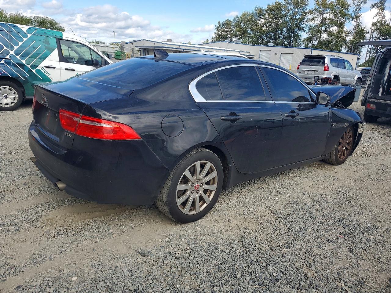 SAJAR4FX6KCP48194 · 2019 JAGUAR XE · 3/12
