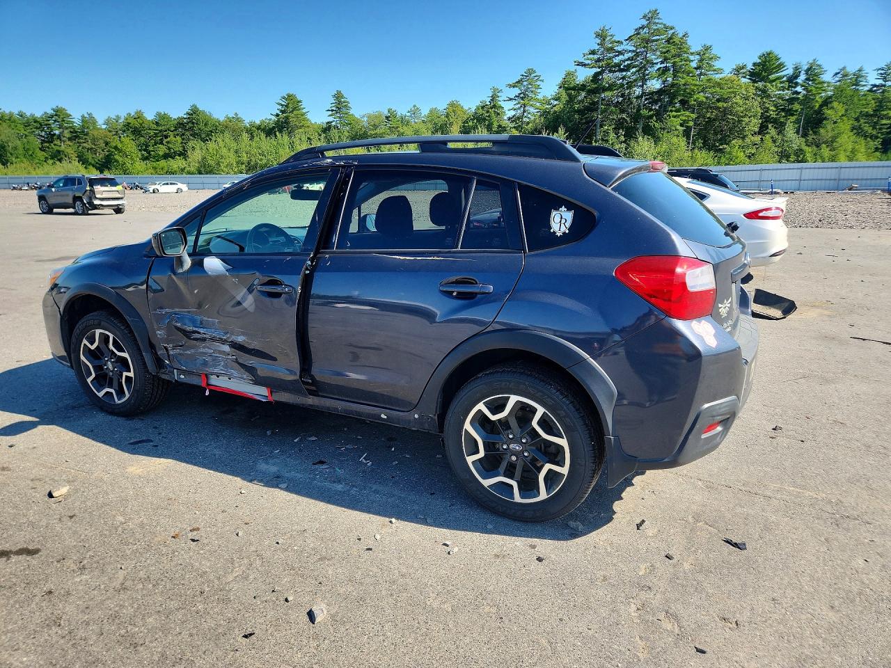 JF2GPABC0HH240381 · 2017 SUBARU CROSSTREK · 2/12