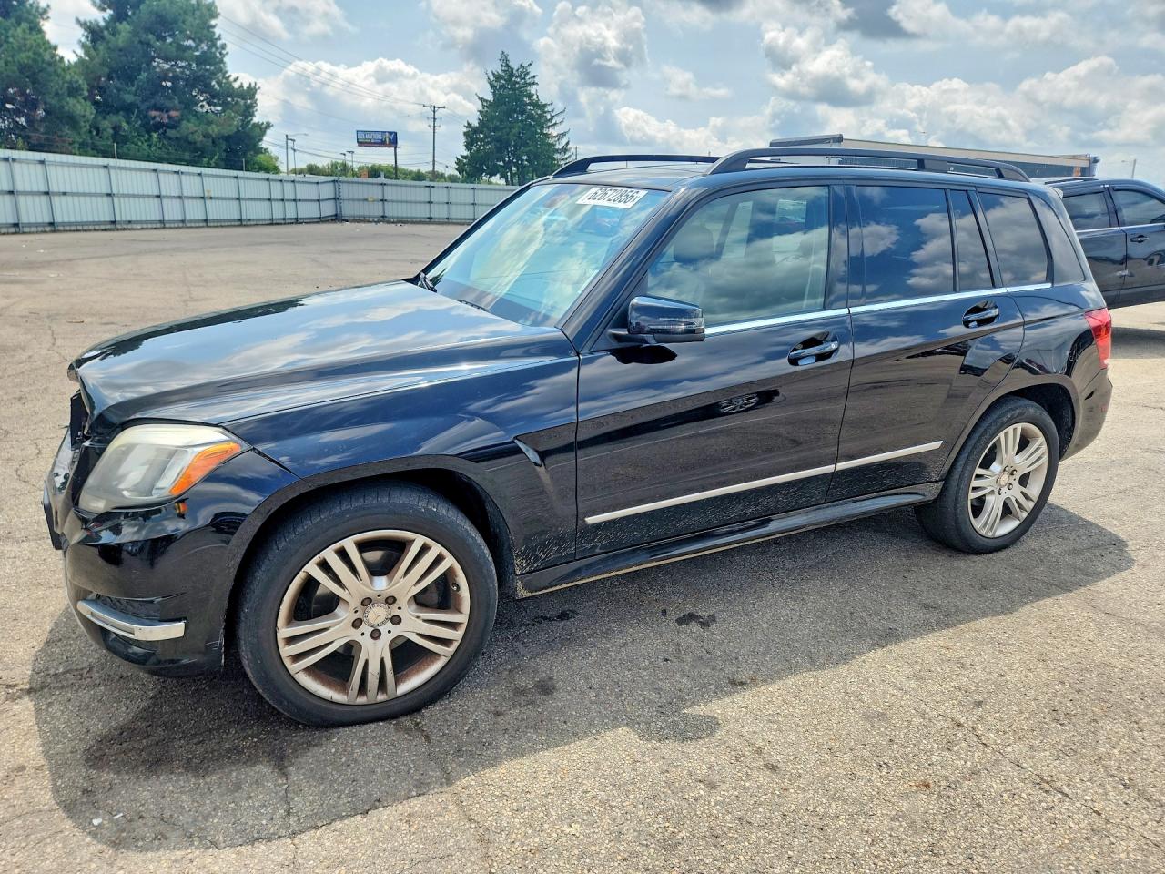 WDCGG8JB2FG433130 · 2015 MERCEDES-BENZ GLK
