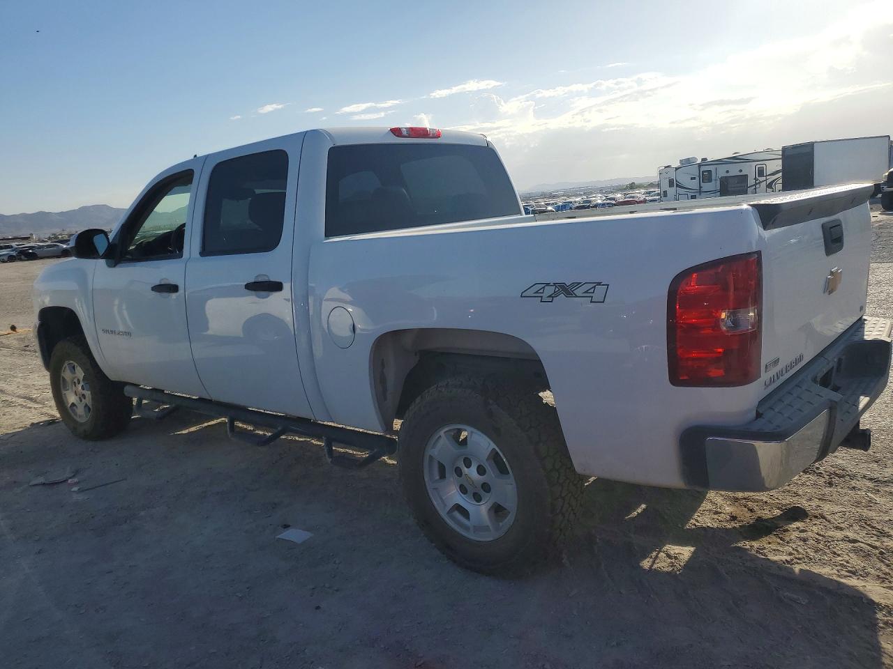 1GCPKSE76CF119683 · 2012 CHEVROLET SILVERADO · 2/12