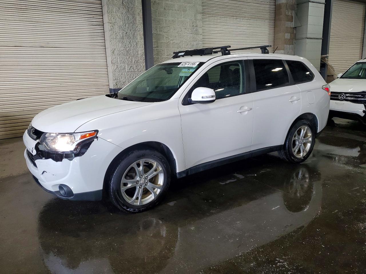 JA4AZ3A38EZ013600 · 2014 MITSUBISHI OUTLANDER