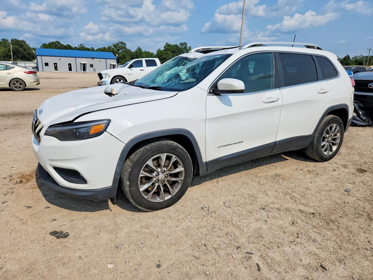 1C4PJLLBXKD348457 · 2019 JEEP CHEROKEE