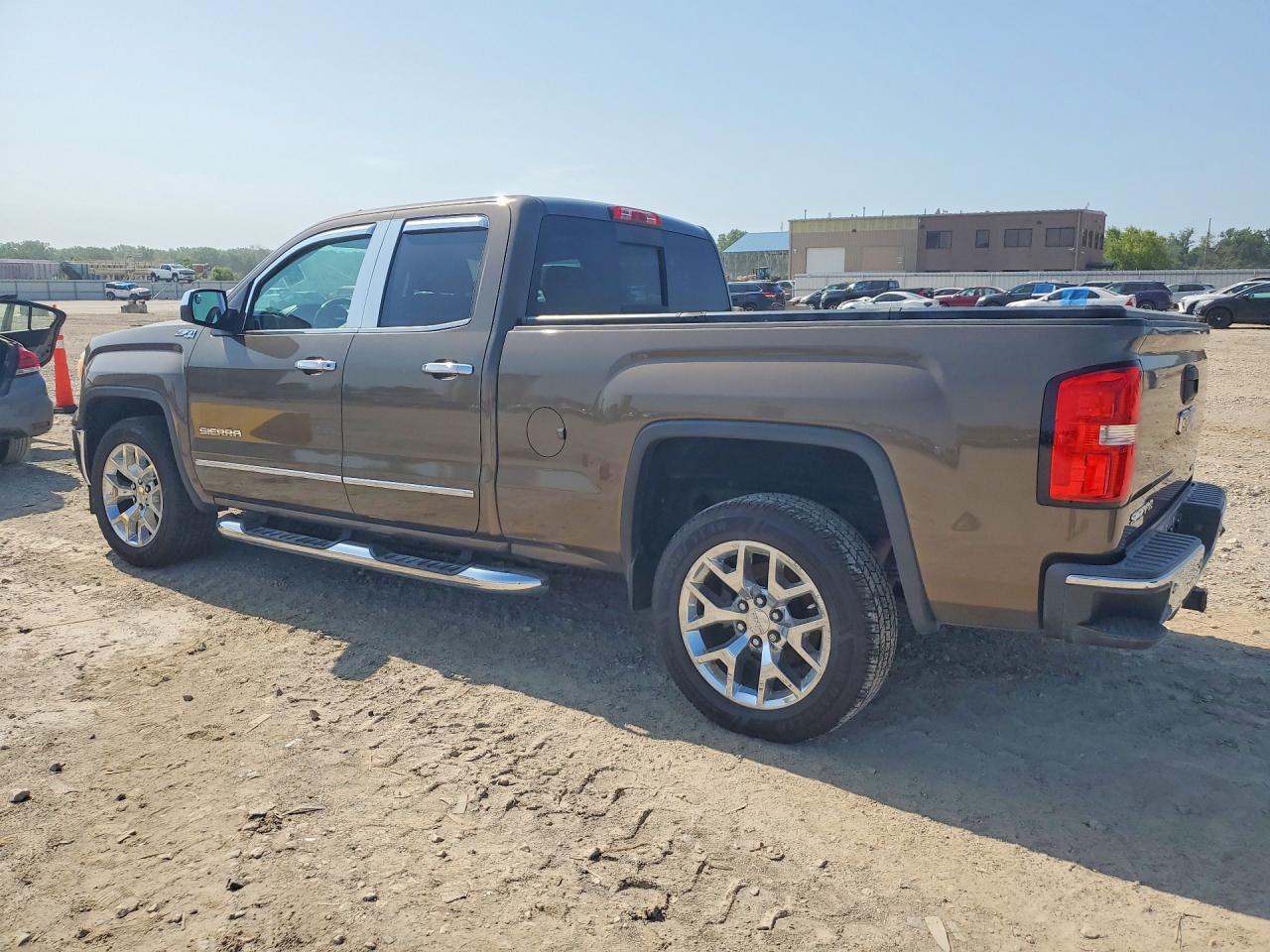 1GTV2VEC4EZ327519 · 2014 GMC SIERRA · 2/12
