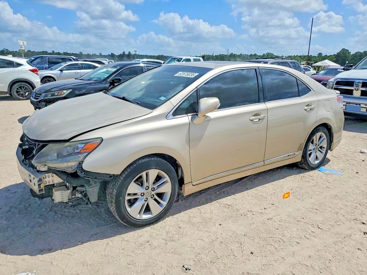 JTHBB1BA5B2046718 · 2011 LEXUS HS