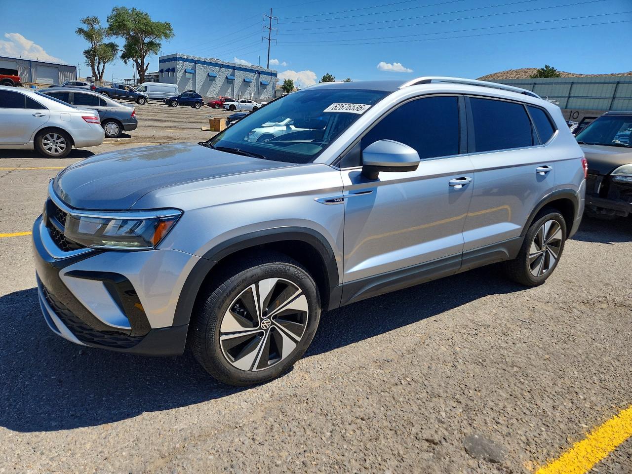 3VVUX7B20RM067777 · 2024 VOLKSWAGEN TAOS
