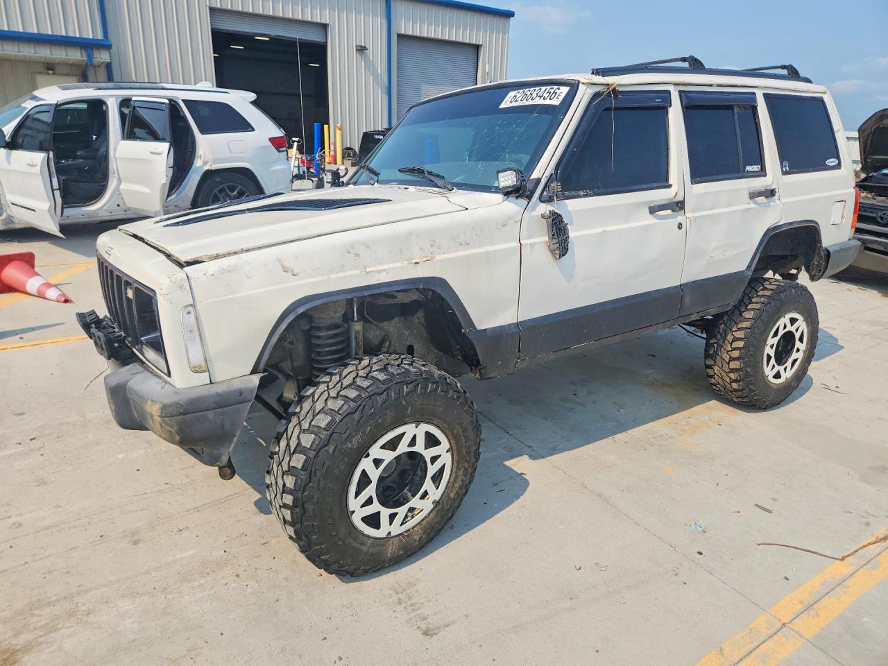 1J4FJ68S7VL528926 · 1997 JEEP CHEROKEE