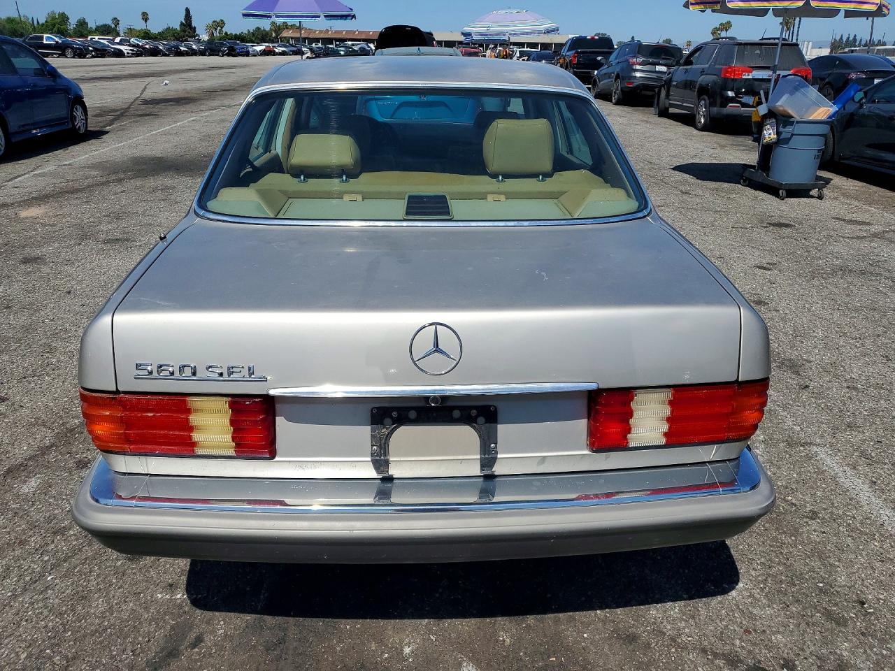 WDBCA39D2JA394998 · 1988 MERCEDES-BENZ 560 · 6/12