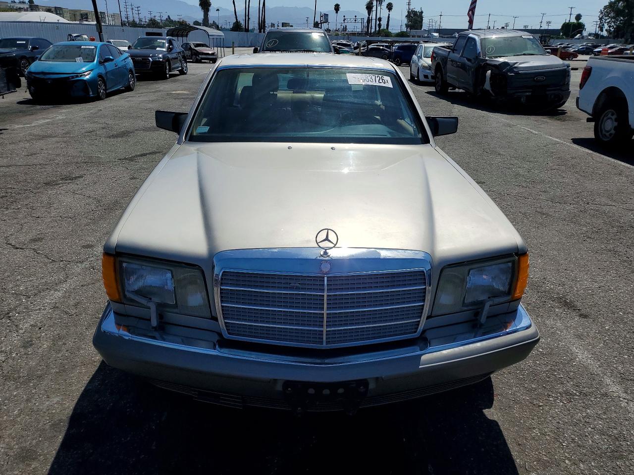 WDBCA39D2JA394998 · 1988 MERCEDES-BENZ 560 · 5/12