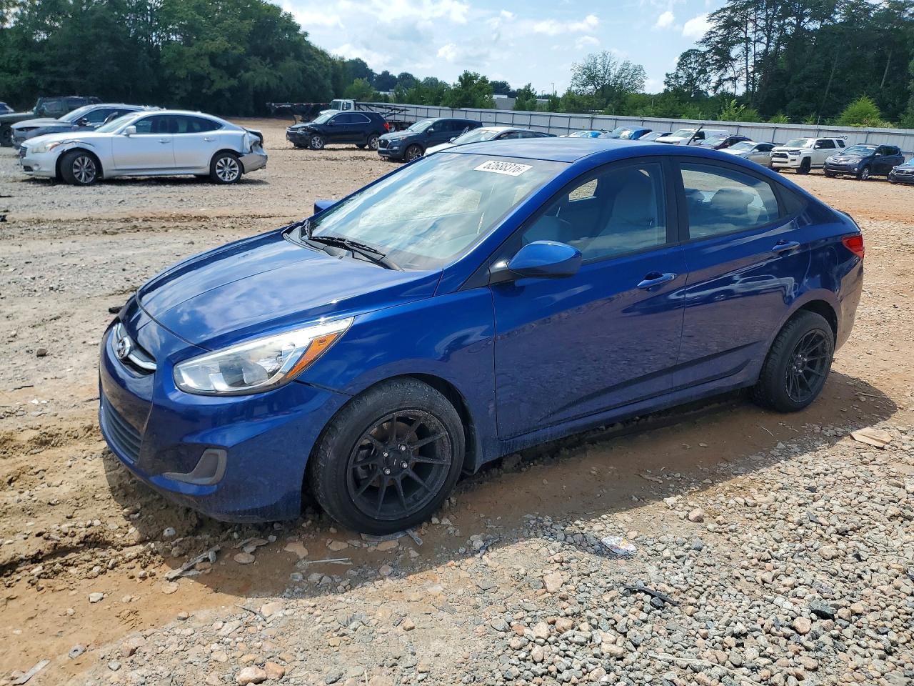 KMHCT4AE3GU975841 · 2016 HYUNDAI ACCENT