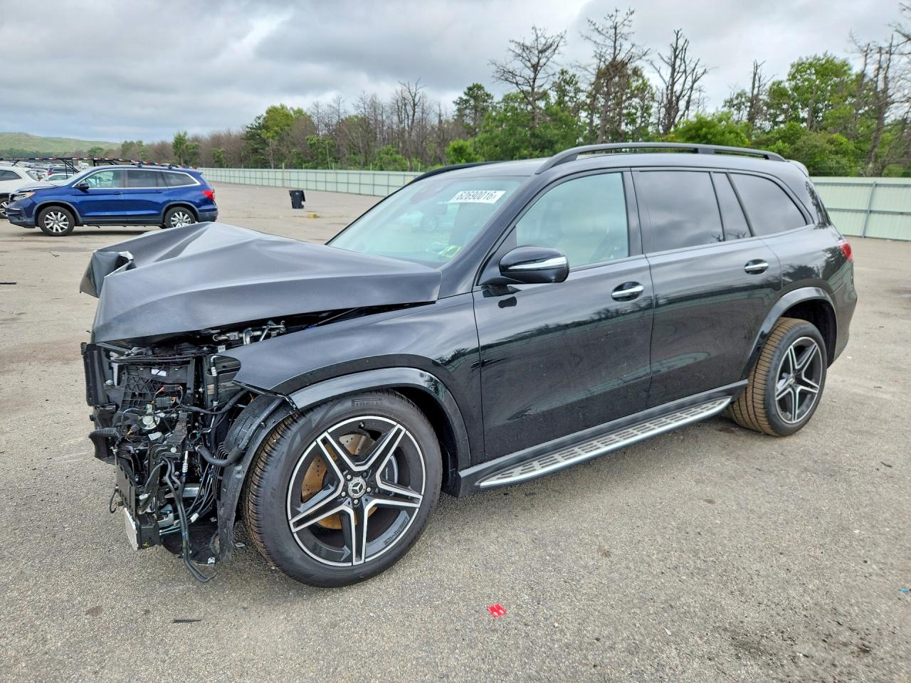 2026 MERCEDES-BENZ GLS