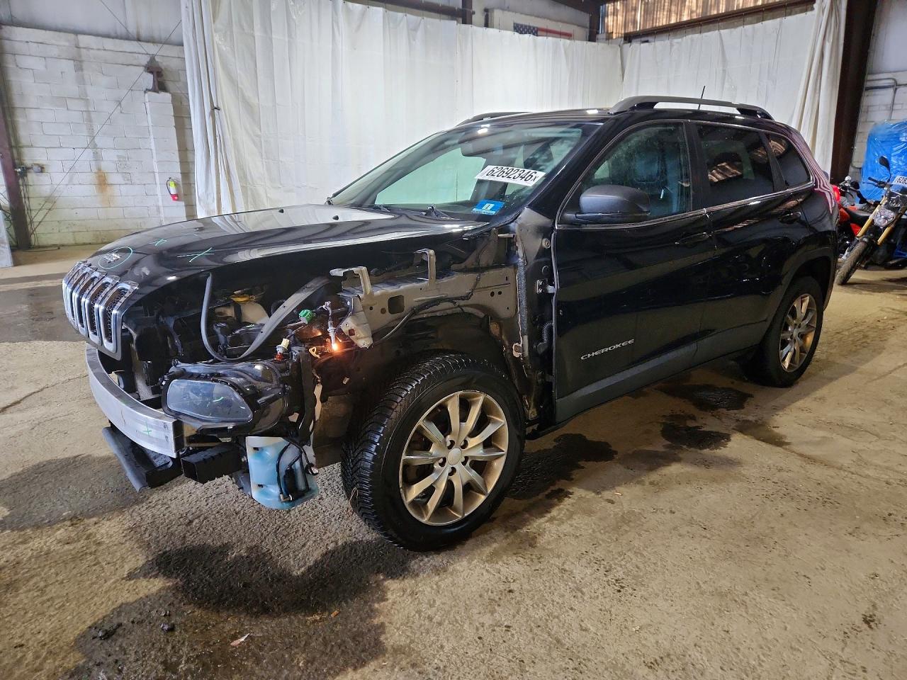 1C4PJMDX6JD546192 · 2018 JEEP CHEROKEE