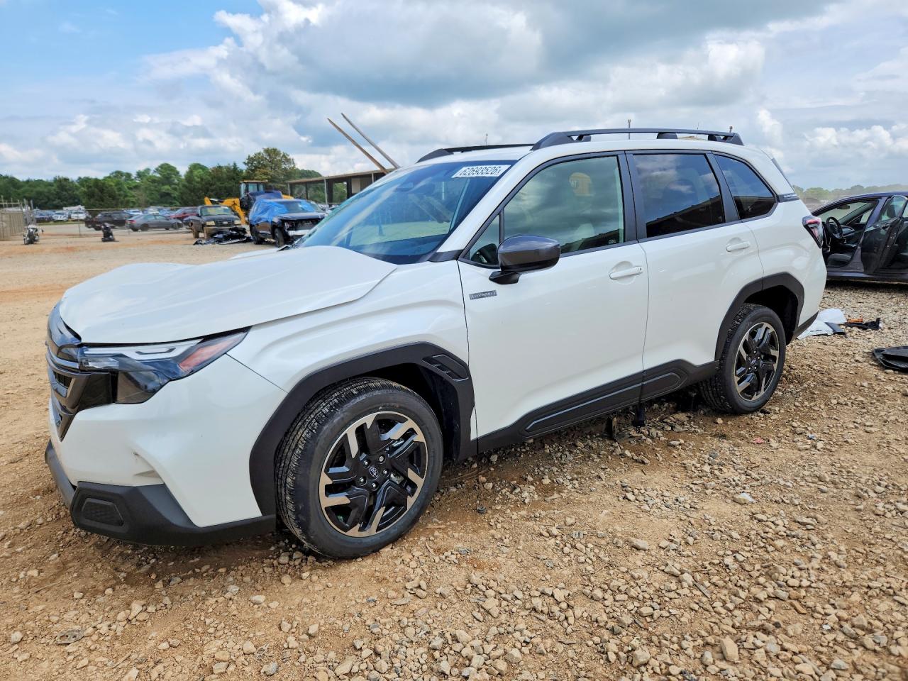 JF2SLSED5SH440051 · 2025 SUBARU FORESTER