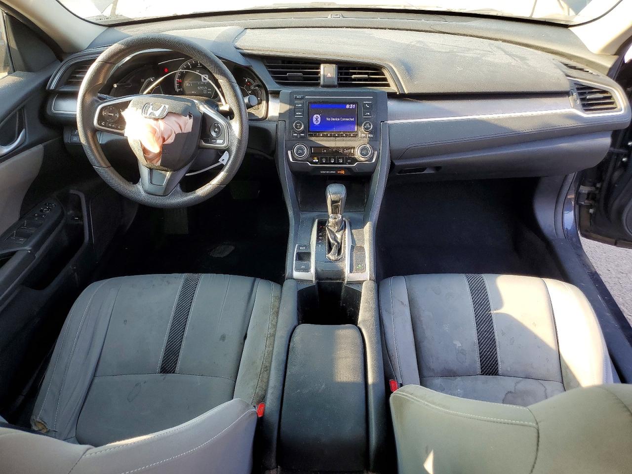 19XFC2F5XHE043473 · 2017 HONDA CIVIC · 8/13