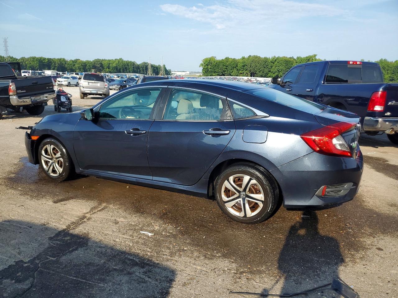 19XFC2F5XHE043473 · 2017 HONDA CIVIC · 2/13