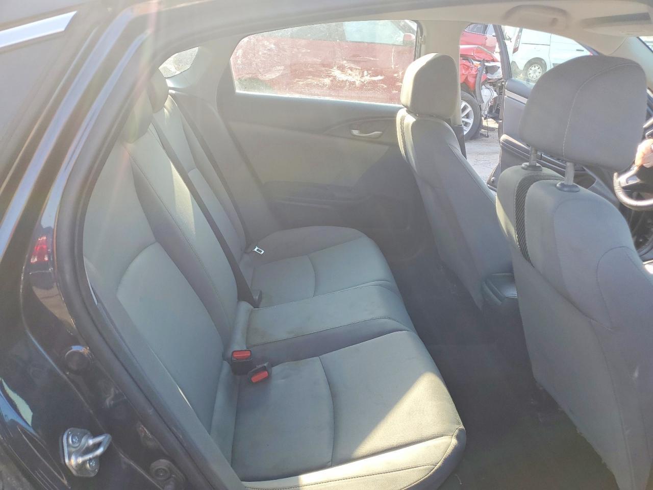 19XFC2F5XHE043473 · 2017 HONDA CIVIC · 10/13