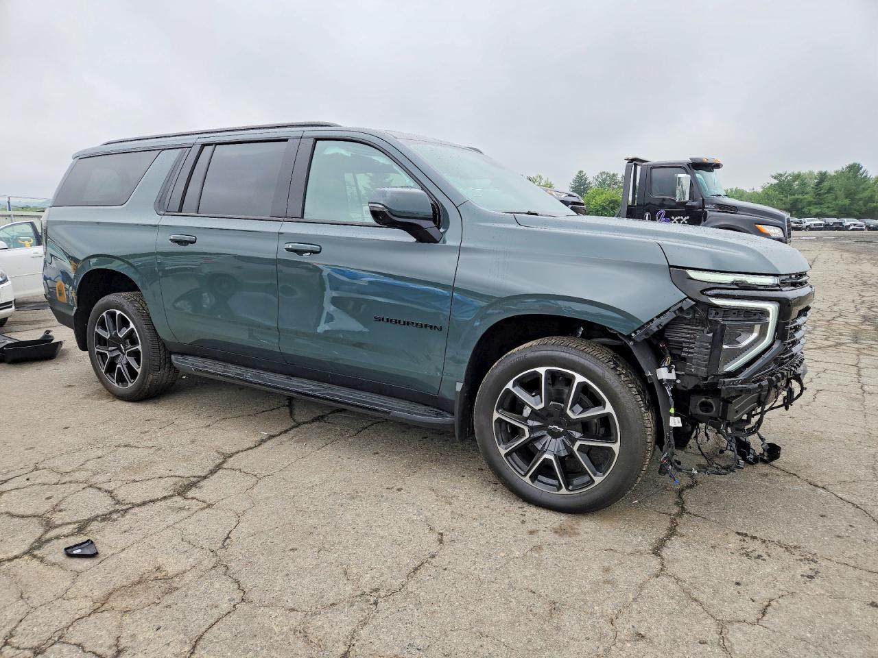 1GNS6ERD0SR296203 · 2025 CHEVROLET SUBURBAN · 4/14