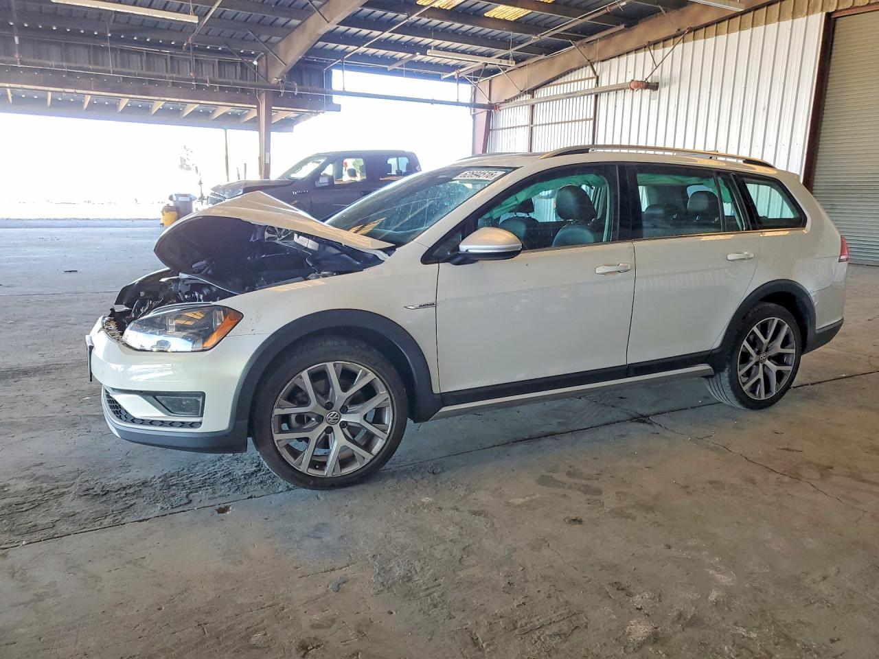3VWH17AUXHM522280 · 2017 VOLKSWAGEN GOLF ALLTRACK