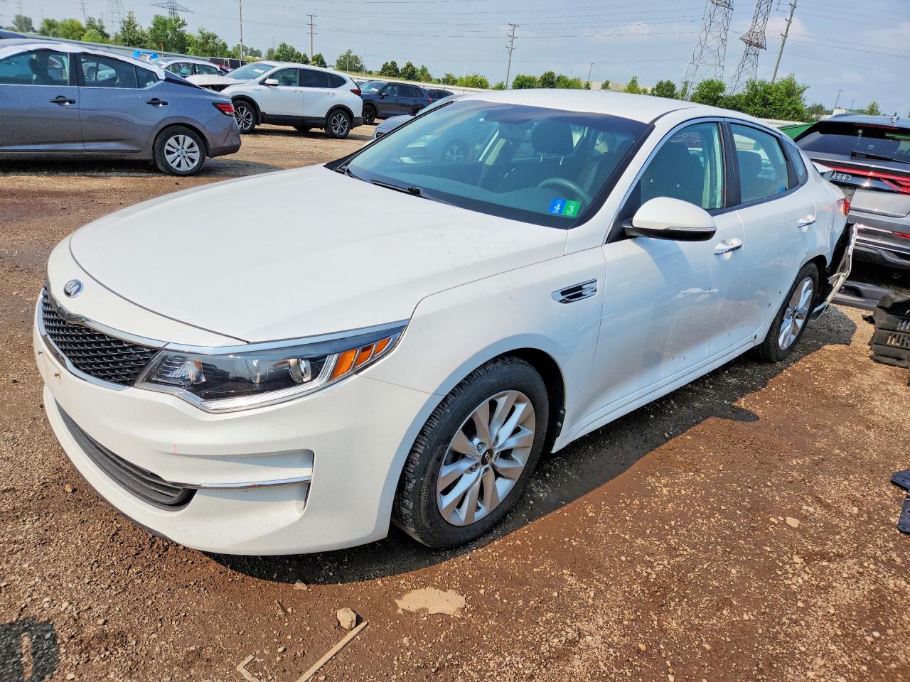 5XXGT4L3XGG003385 · 2016 KIA OPTIMA