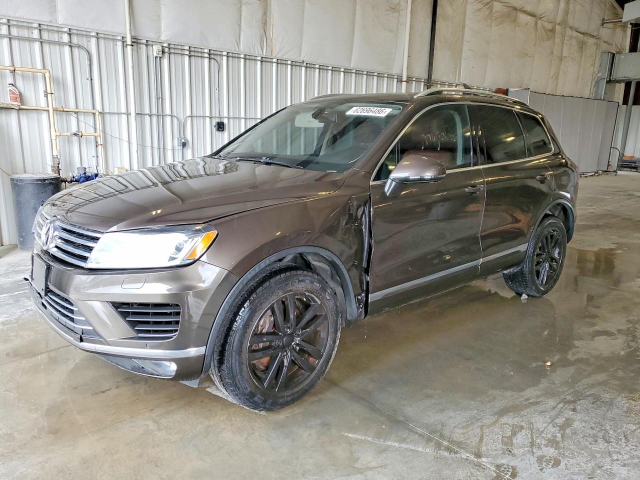 WVGEF9BP8FD006824 · 2015 VOLKSWAGEN TOUAREG
