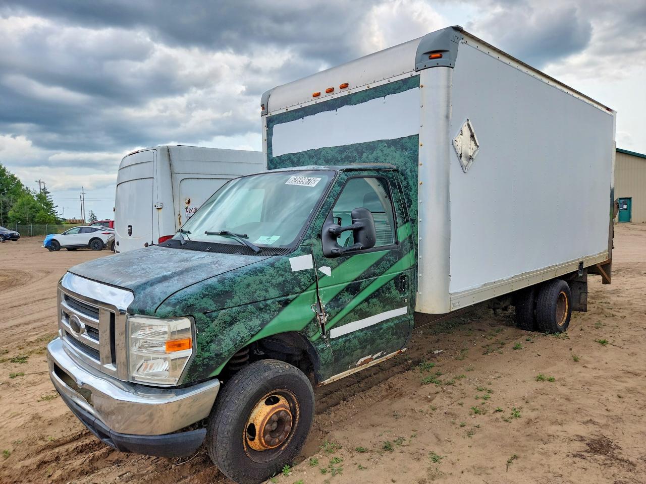 1FDWE3FL9FDA11820 · 2015 FORD E350