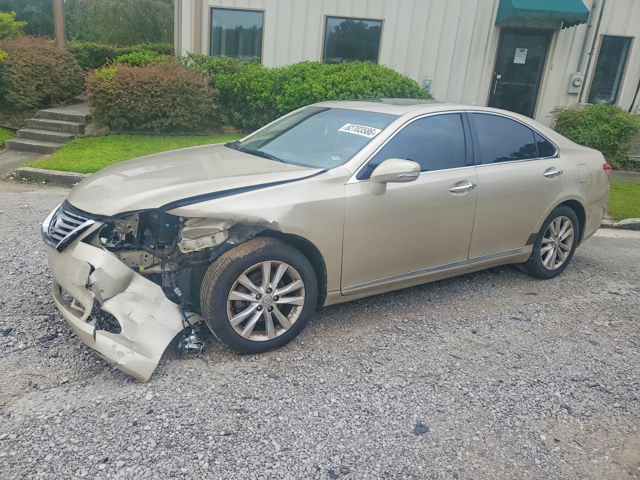 JTHBK1EG9A2385612 · 2010 LEXUS ES