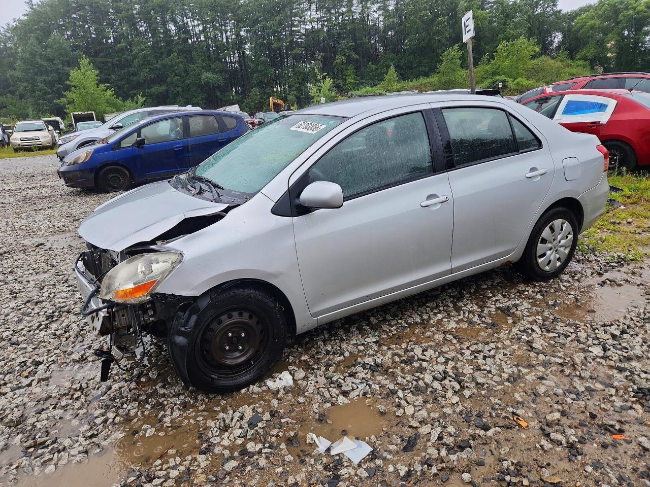JTDBT4K32B1399408 · 2011 TOYOTA YARIS