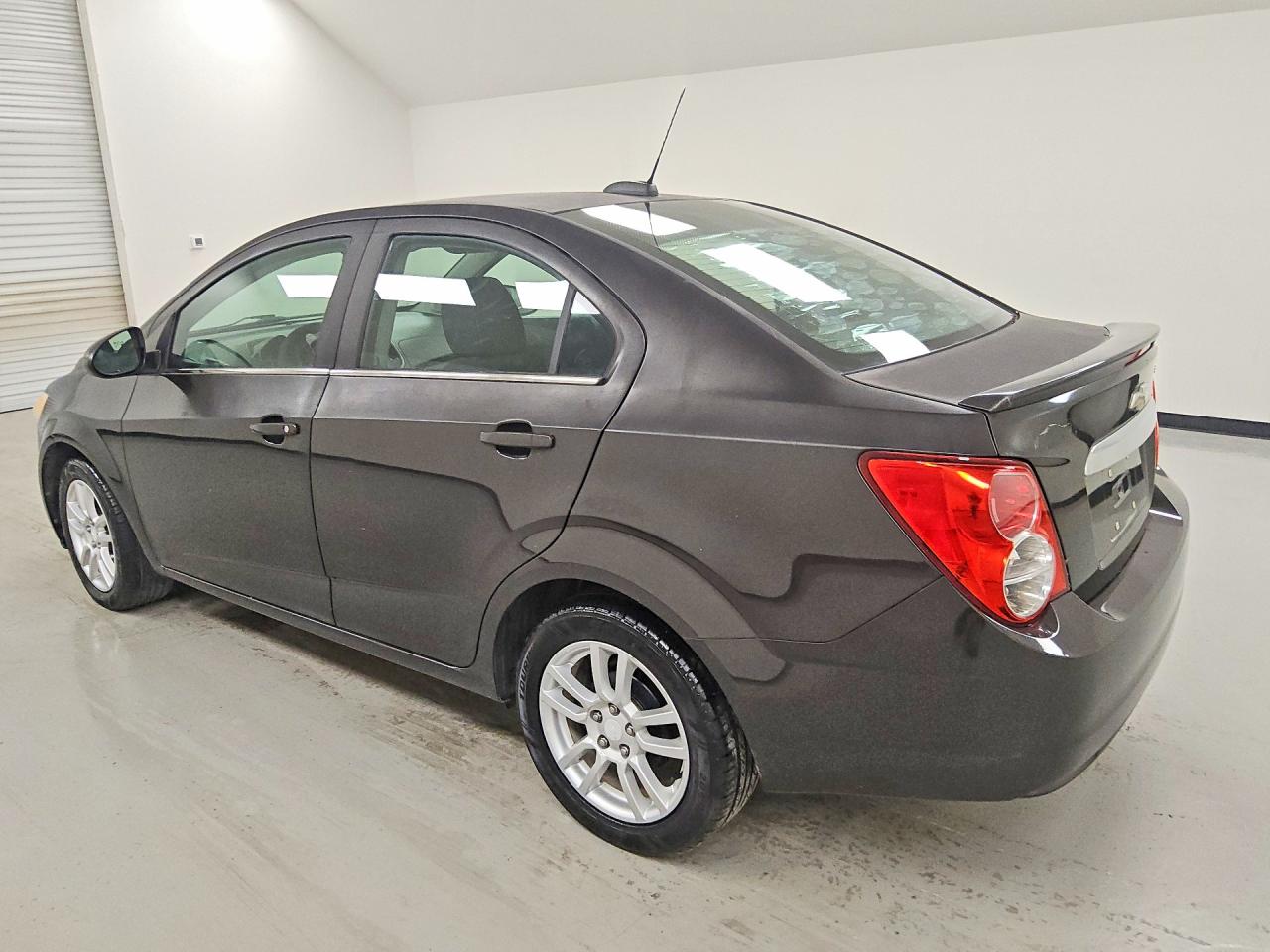 1G1JC5SH3F4176787 · 2015 CHEVROLET SONIC · 2/12
