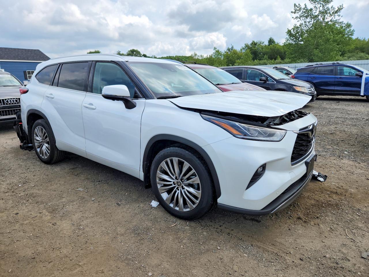 5TDKDRBH2PS040494 · 2023 TOYOTA HIGHLANDER · 4/13