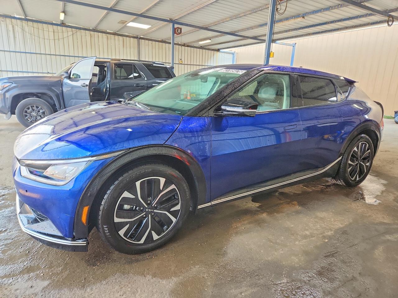 KNDC34LA5P5604463 · 2023 KIA EV6