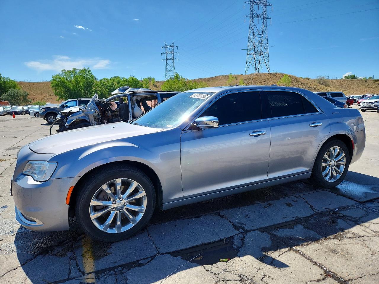 2C3CCAKG0HH566613 · 2017 CHRYSLER 300C