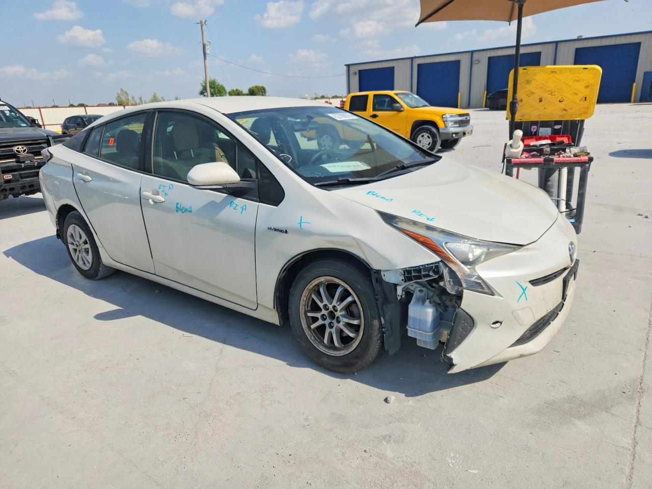 JTDKBRFU5G3022215 · 2016 TOYOTA PRIUS · 4/12