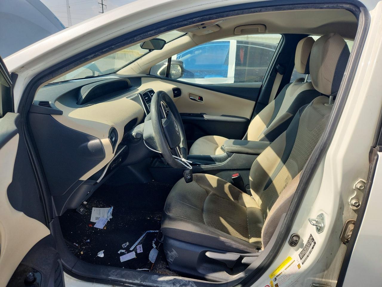 JTDKBRFU5G3022215 · 2016 TOYOTA PRIUS · 7/12