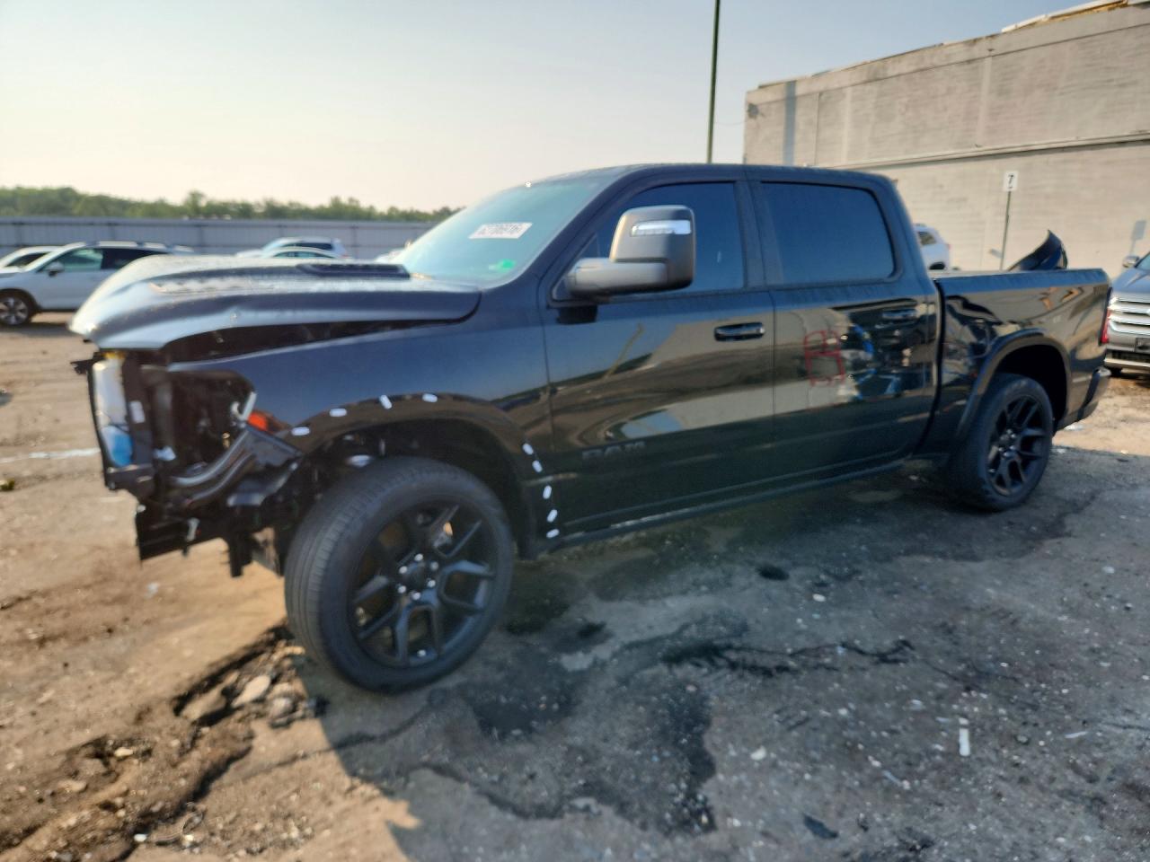 1C6SRFJP7SN727792 · 2025 RAM 1500