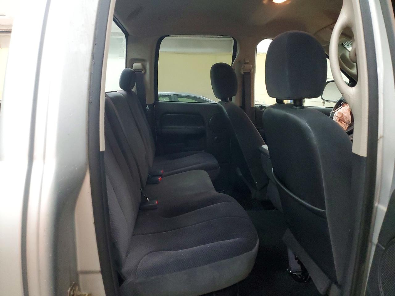 1D7HU18D05J519593 · 2005 DODGE RAM 1500 · 10/12